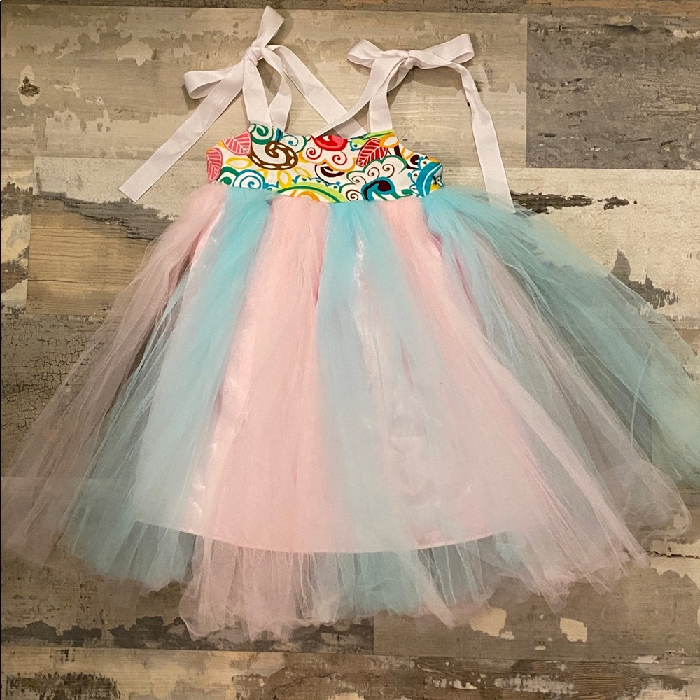 Moo Boo’s size 3T tutu dress with grosgrain ribbon shoulder ties